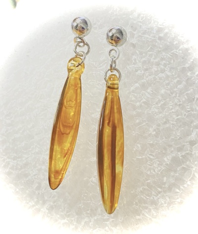 画像有り- ★オーバルピアス 琥珀色×シルバー★