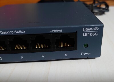 画像有り- TP-Link LS105G 5ポート スイッチング ハブ ギガビット メタル ハウジング