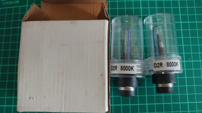 画像有り- HIDバルブ D2C/D2S兼用 6000K DC12V/24V 35W 36